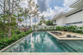 Stunning New Villa with Expansive Living and Jaw-Dropping Views!